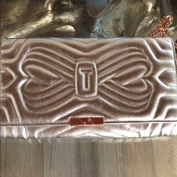 Ted Baker London Handbags - NWOT Ted Baker Ciliaa Quilted Bow Silver Clutch